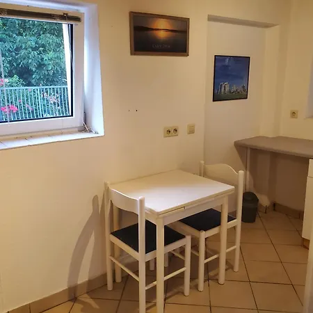 Apartment Private Mit Kueche Und Bad Einzimmerwohnung Muhlacker